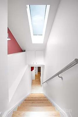 Sold by Elegran | media 30