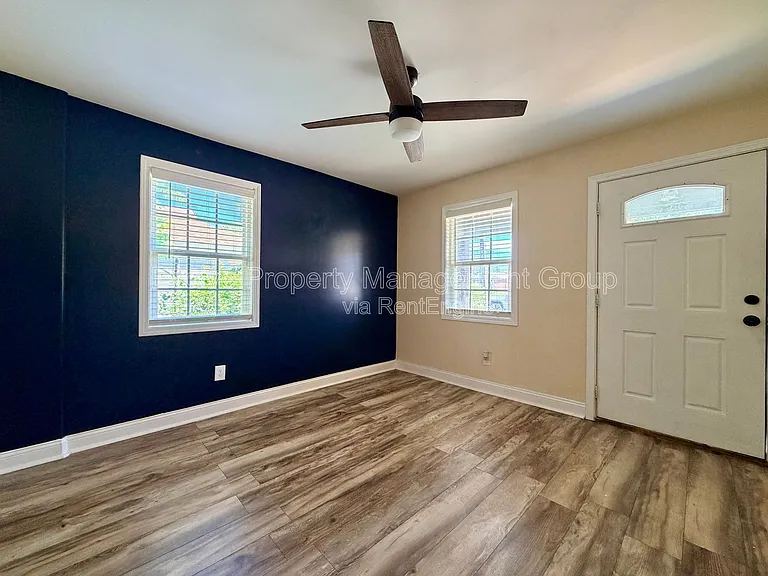 681 Harrell St — Photo 6