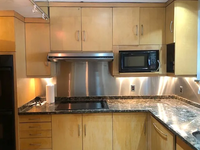 357 Commercial St #20 — Photo 6