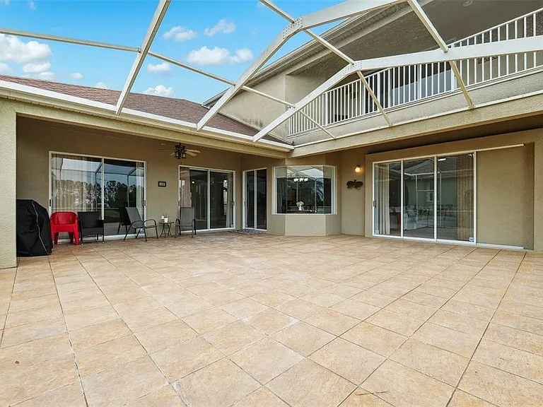 13049 Thoroughbred Dr — Photo 36