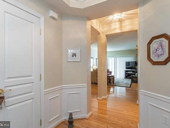 3rd image of 2106 Lilac Ct