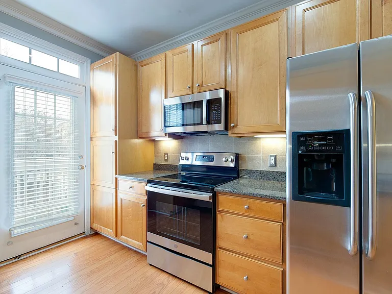 1508 Walnut View Dr — Photo 17