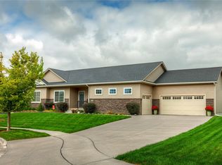 608 NE 46th Ct, Ankeny, IA 50021