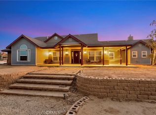 9799 Elsinore Rd, Oak Hills, CA 92344