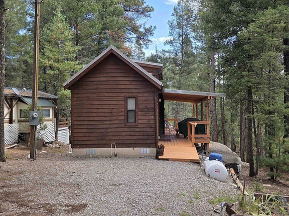 3rd image of 14 Pine Ridge Pl #3
