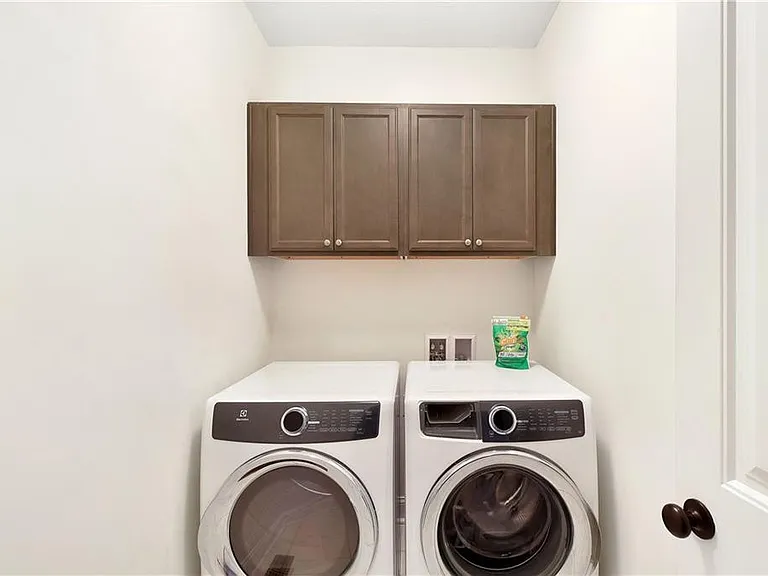 510 Mariners Cir — Photo 24