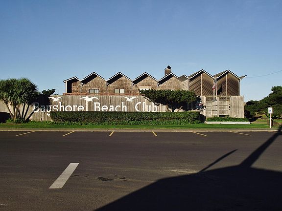 5th image of 1301 NW Oceania Dr