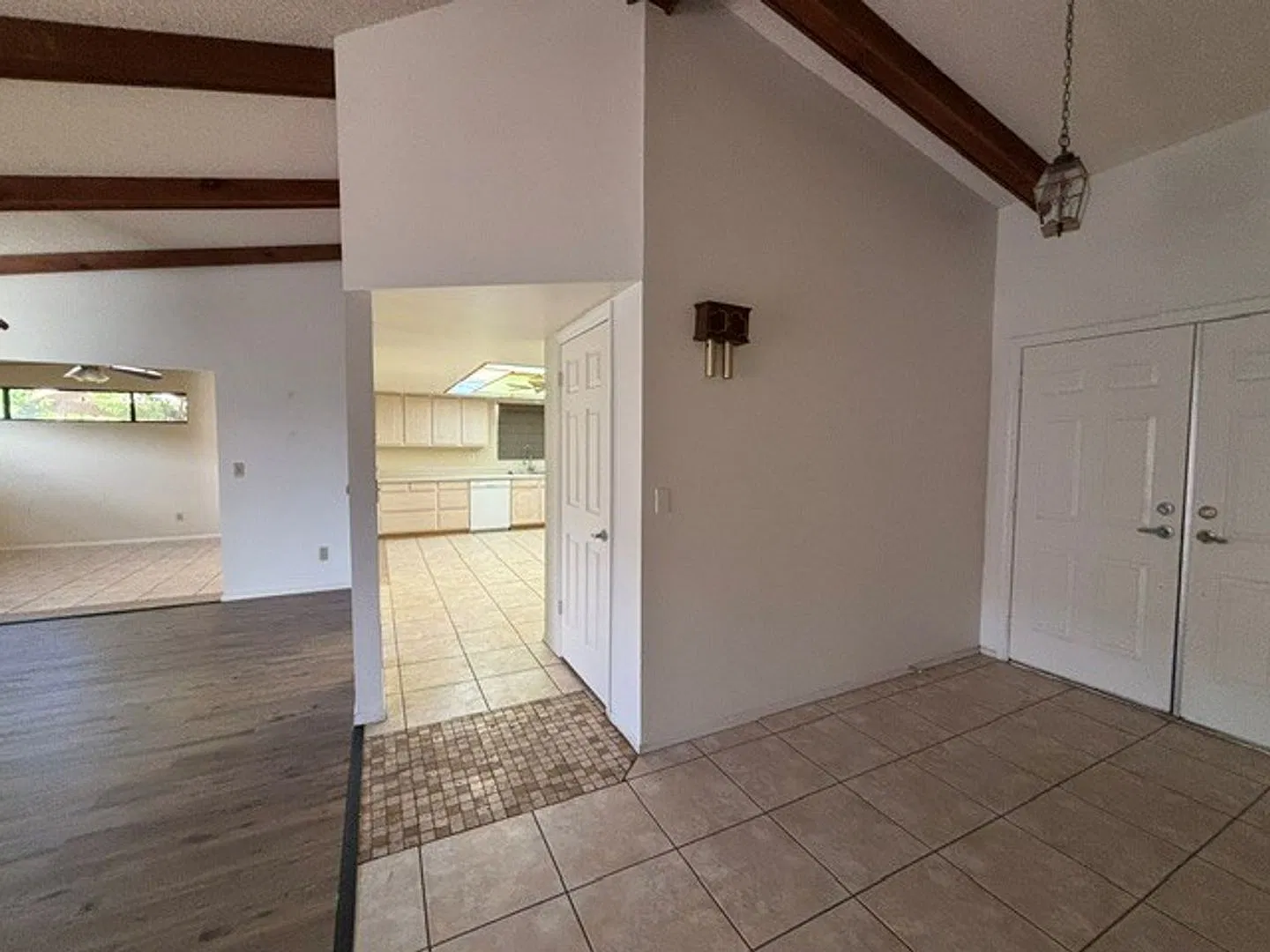 Wow! Long Term Unfurnished Awesome home in Leisure World a 45+ Active Adult Community. — Photo 4