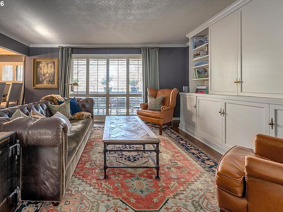 2nd image of 2425 SW 19th Ave Unit 11