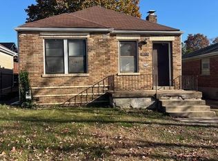 5106 Shrewsbury Ave, Saint Louis, MO 63119