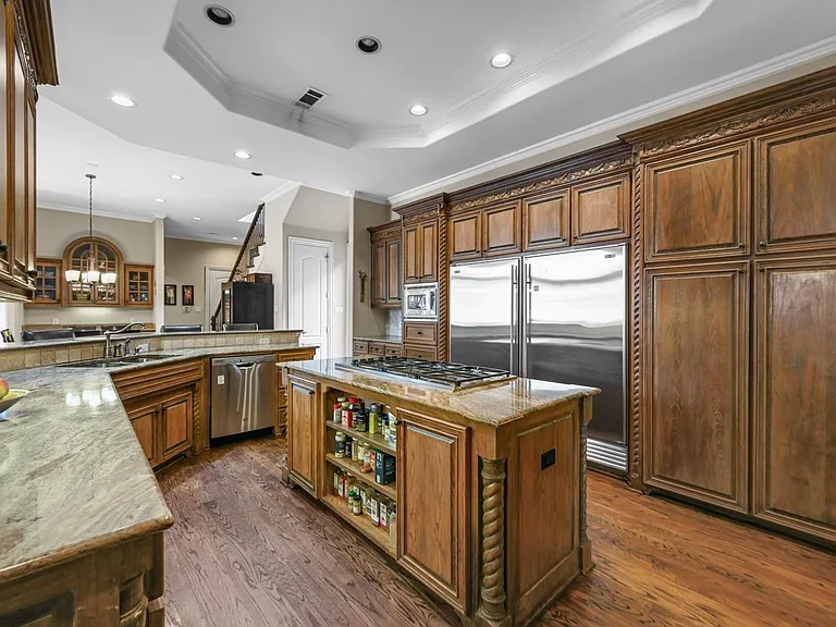 3320 Harvard Ave — Photo 13
