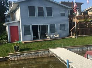 2786 Lakeside Dr, Stanton, MI 48888