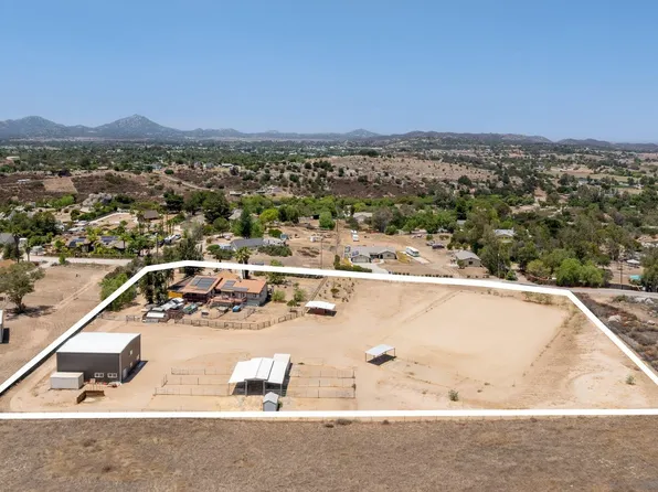 266 Woodmeadow Ln, Ramona, CA 92065