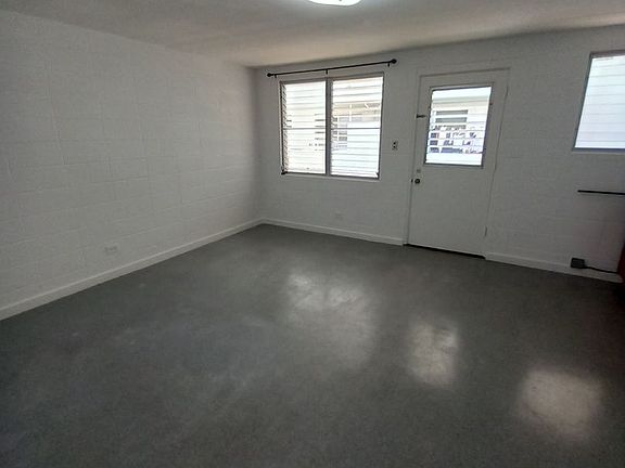 3rd image of 3353 Campbell Ave APT 6