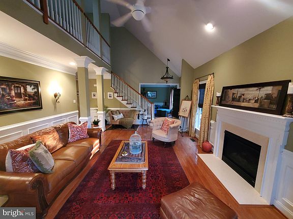 3rd image of 68 Sagewood Dr