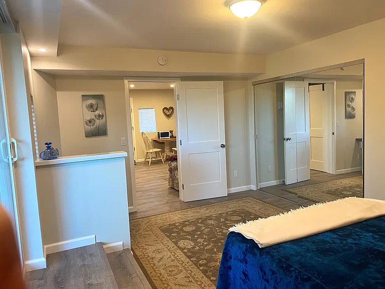 524 Serrano Dr — Photo 9