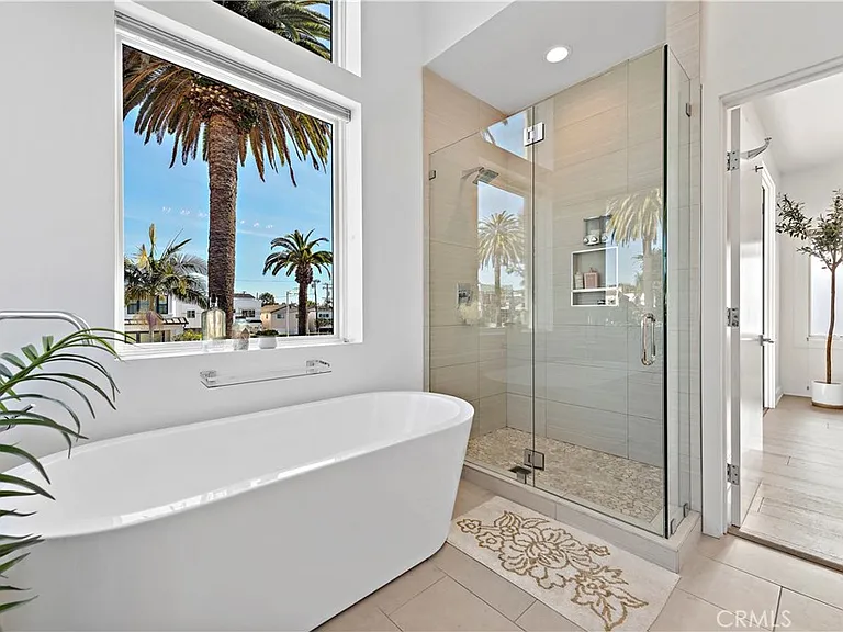 415 Marguerite Ave — Photo 39