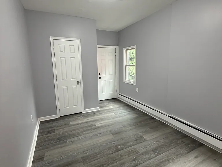 25 Oak St #2 — Photo 12