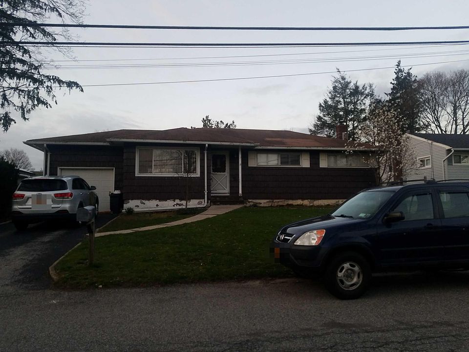 1st image of 17 Wexford St