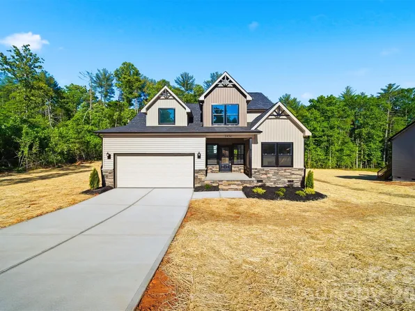 2434 Kimberly Ave, Morganton, NC 28655