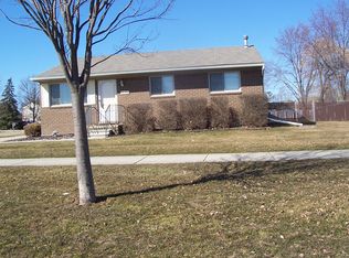 44166 Saltz Rd, Canton, MI 48187