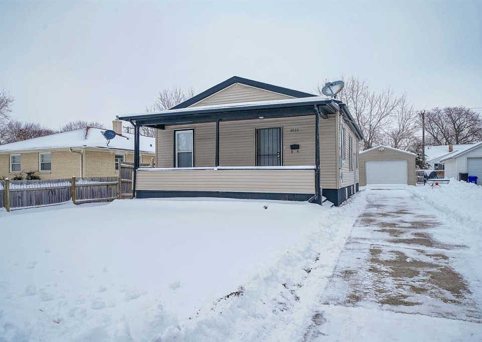 1st image of 3023 Garfield Dr