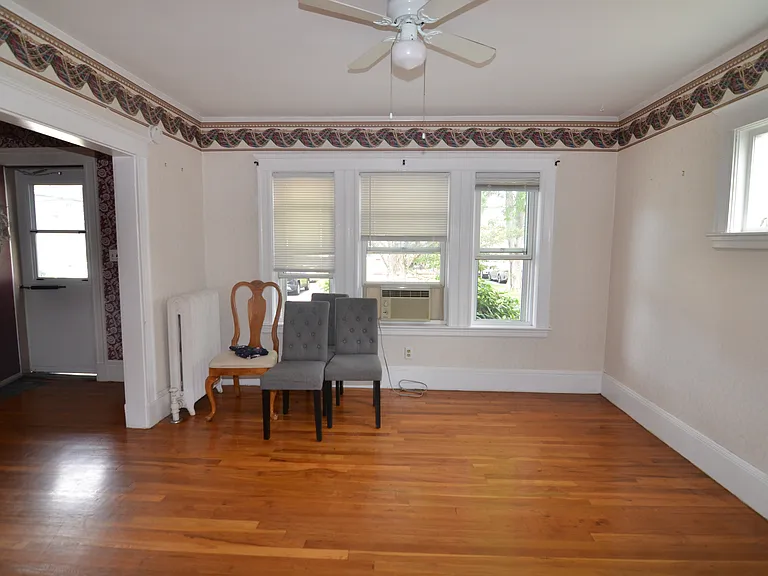 23 Tappan St — Photo 17