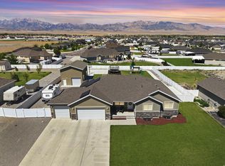 664 S Saddle Rd, Grantsville, UT 84029