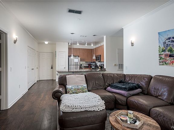 4th image of 1901 5th Ave E Unit 2203