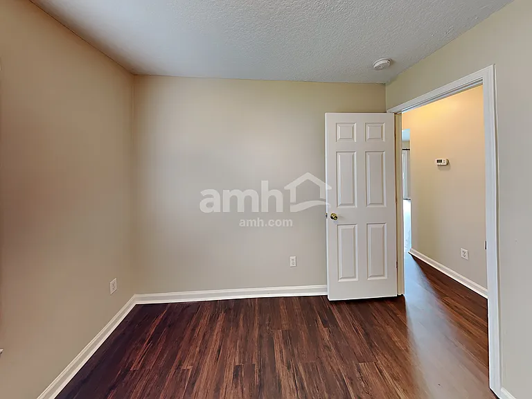 3206 Chantilly Ct — Photo 20