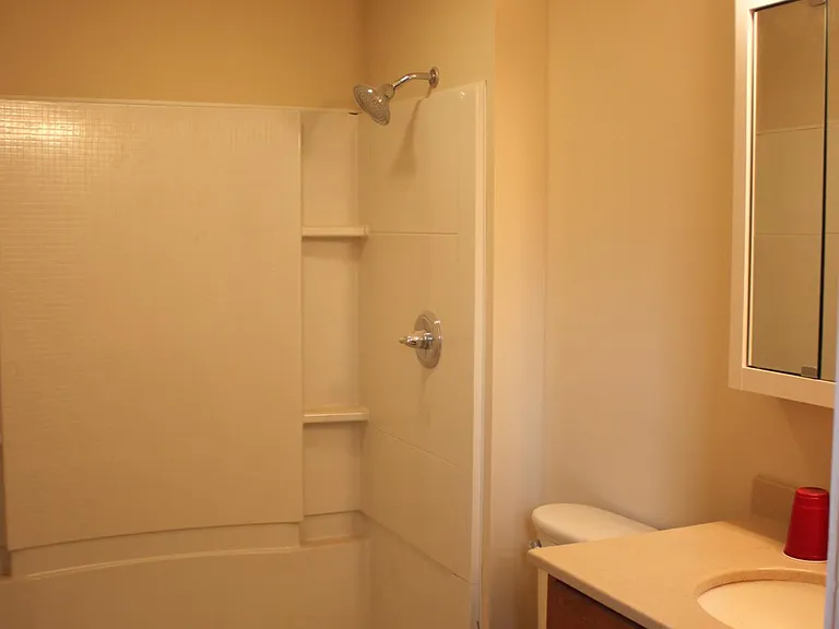 908 Oak St — Photo 15