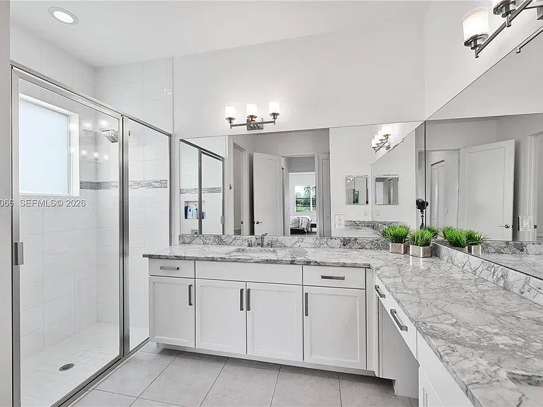 9706 Celtic Sea Ln — Photo 7