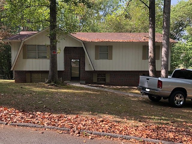 1st image of 700 Whisperwood Trl NE