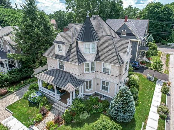 116 Everett Street, Manchester, NH 03104