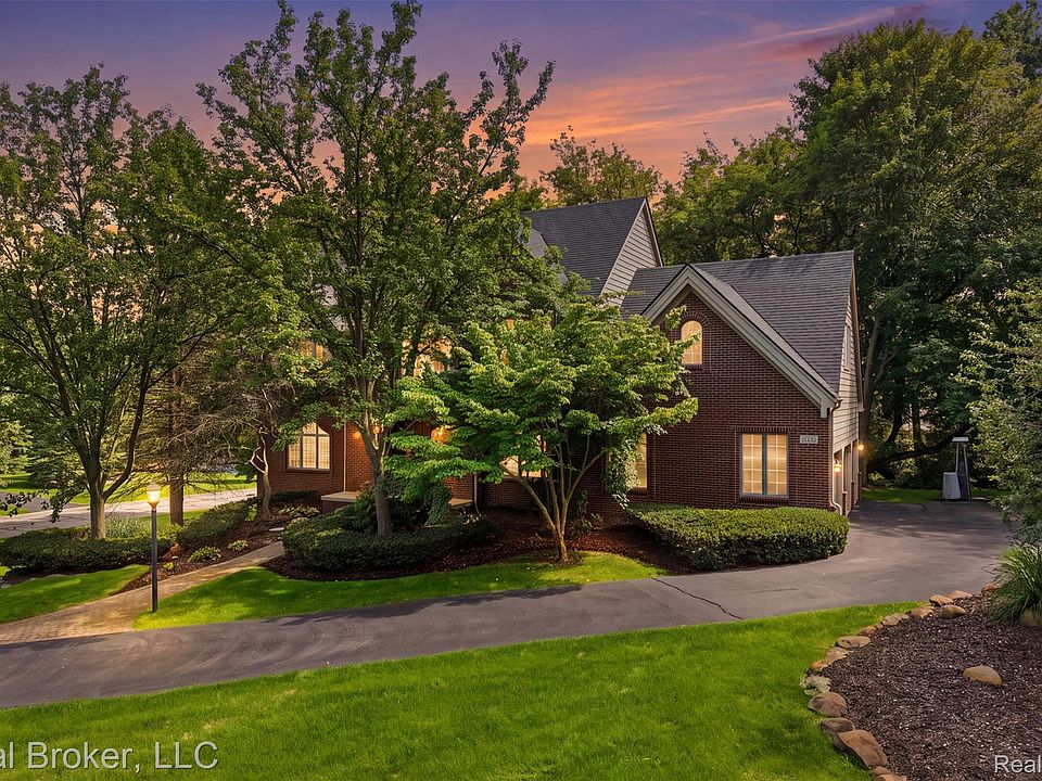 1st image of 5380 Fieldstone Ct