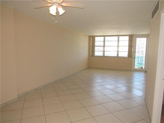 2nd image of 6770 Indian Creek Dr Ph C