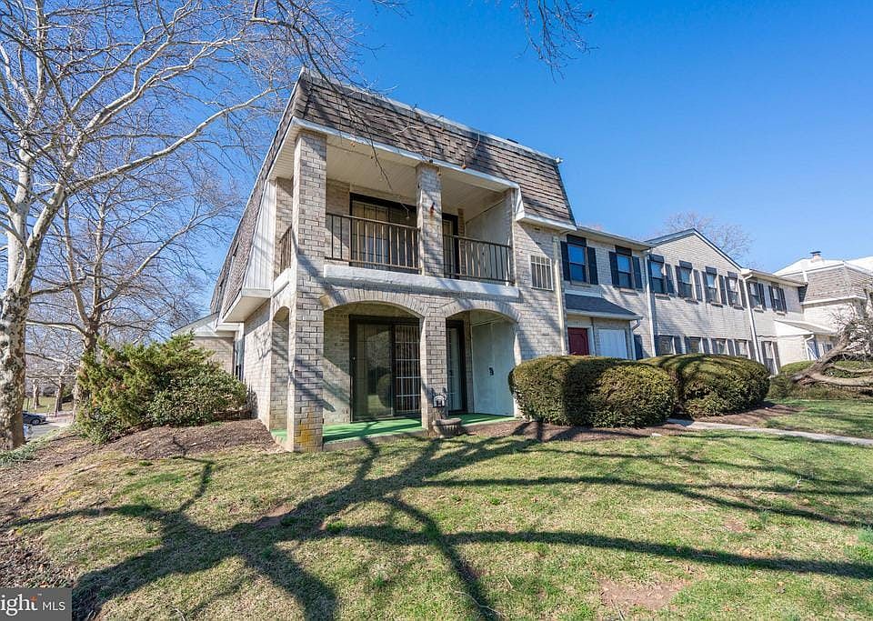 1st image of 501 N Bethlehem Pike APT 11A