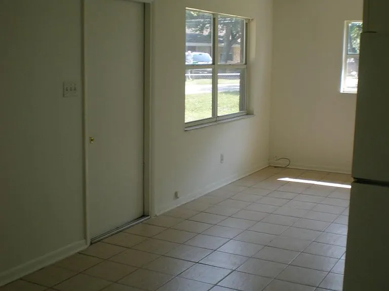 3805 S Randall St — Photo 4