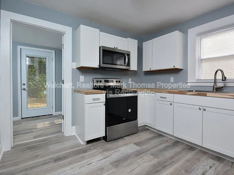 216 N Guthrie Ave — Photo 18