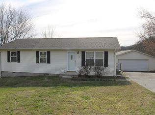 119 County Line Rd, Seymour, TN 37865