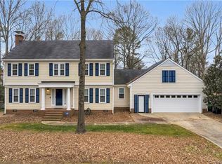 10646 S Hall Dr, Charlotte, NC 28270