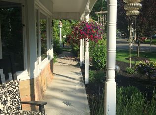 33 Twisting Dr, Lake Grove, NY 11755