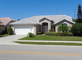 1931 E Crown Pointe Blvd, Naples, FL 34112