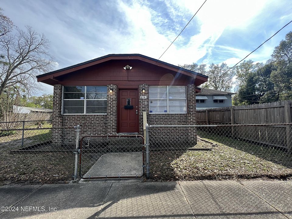 1st image of 1616 W 22ND Street