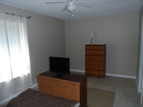 5th image of 1550 E Second St APT P89