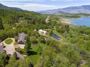 7118 Highway 66, Ashland, OR 97520
