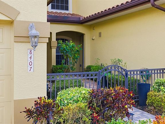 5th image of 8407 Miramar Way
