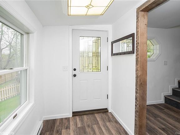 3rd image of 682 Underhill Ave