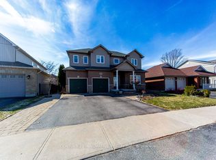 2504 W Prestonvale Rd, Clarington, ON L1E3G8