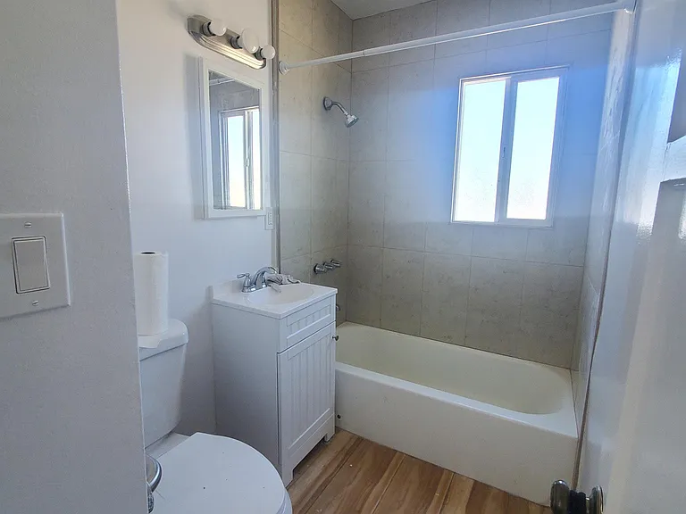 7317 Ensign Ave — Photo 11